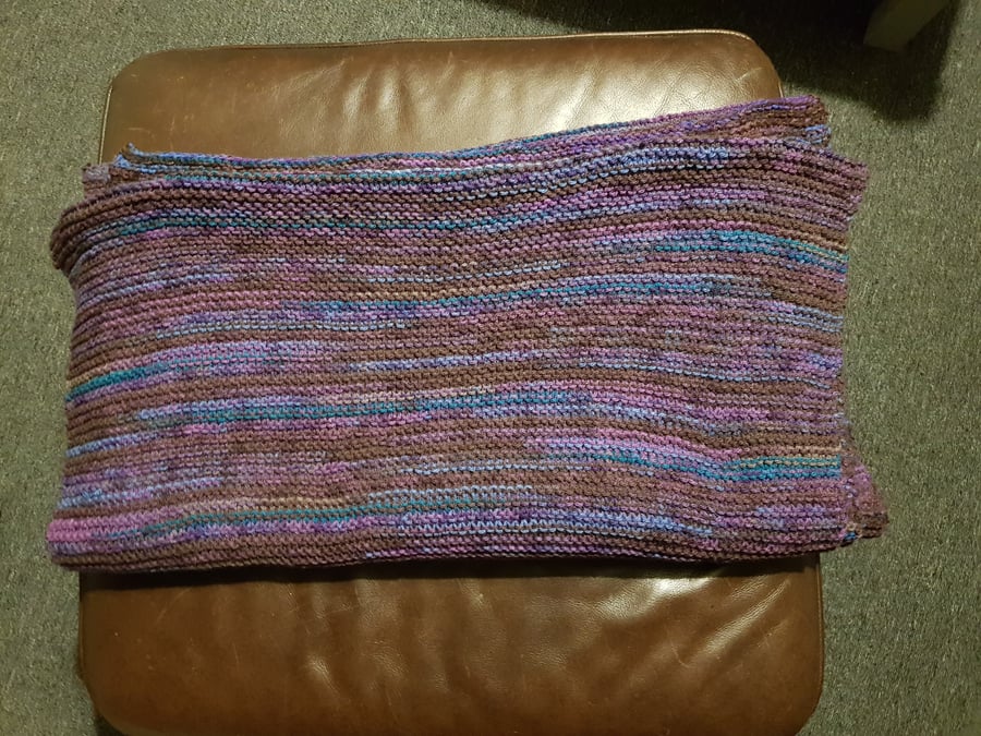 Gorgeous purple and teal bed runner