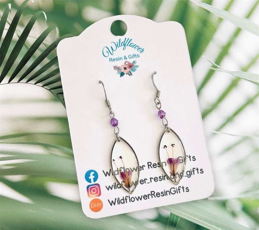 Teardrop floral earrings, pressed flower jewellery, lilac beaded drop earrings