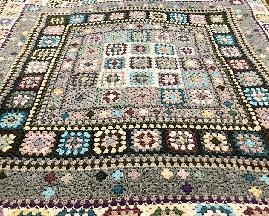Crochet blanket 