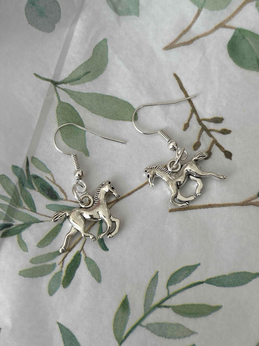 Horse earrings 