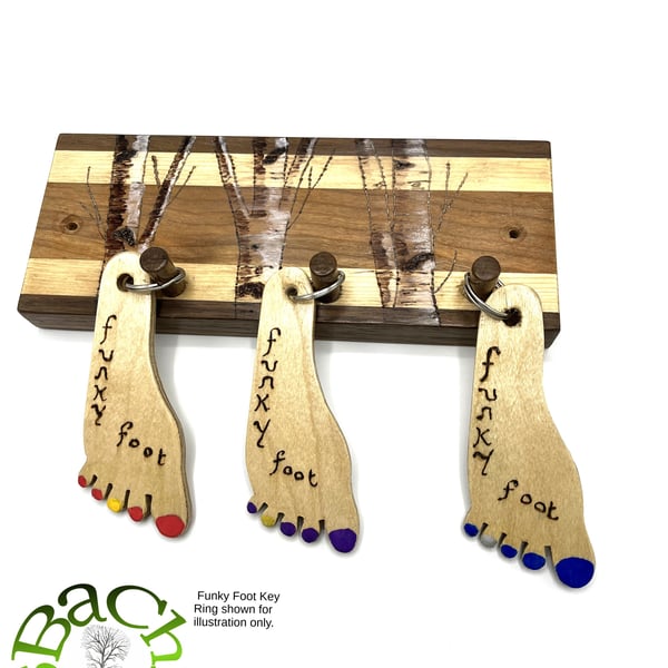 Three Key Holder on 3 coloured woods – SKU-KH1
