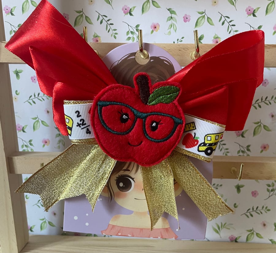 Back to School Hair Bow – Cute & Fun Hair Clip Apple 