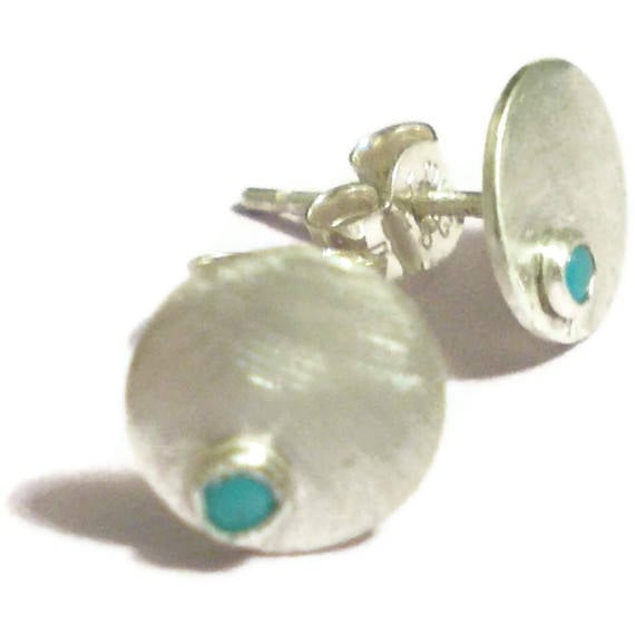 Sterling Silver round Stud Earrings with turquoise cabochons gemstones