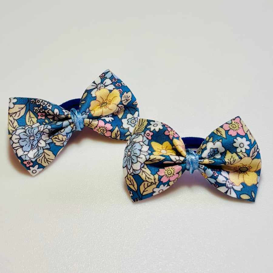 Spring floral Blue Bow Hair Bobbles 