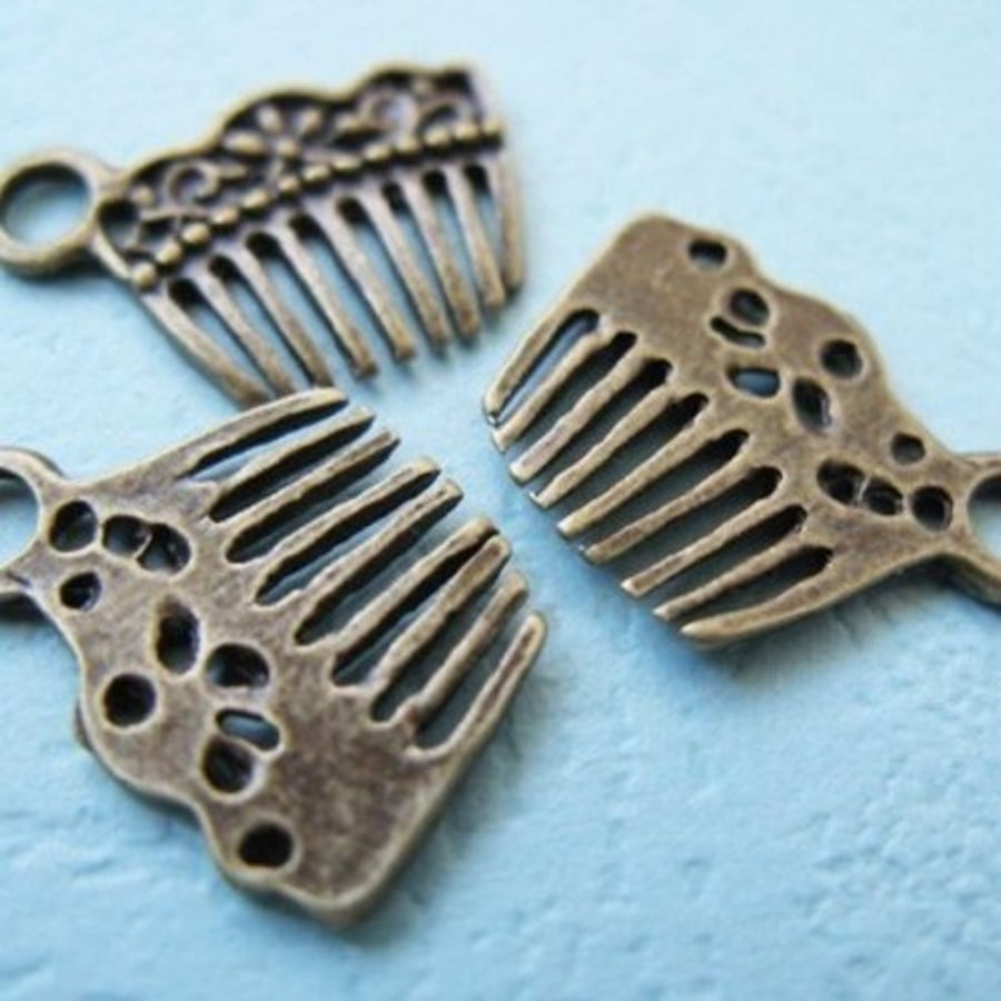 Antique Bronze Comb  Charm   - 2pcs