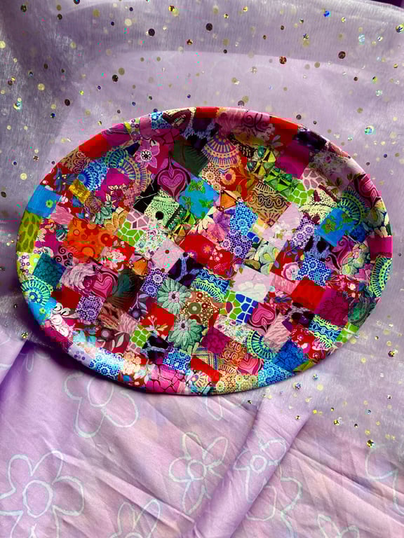 Up cycled oval decopatch bamboo plate 