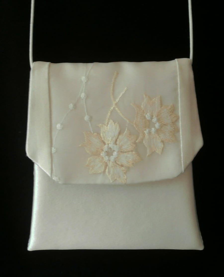Handmade ivory silk satin and organza embroidered panel wedding pochette bag