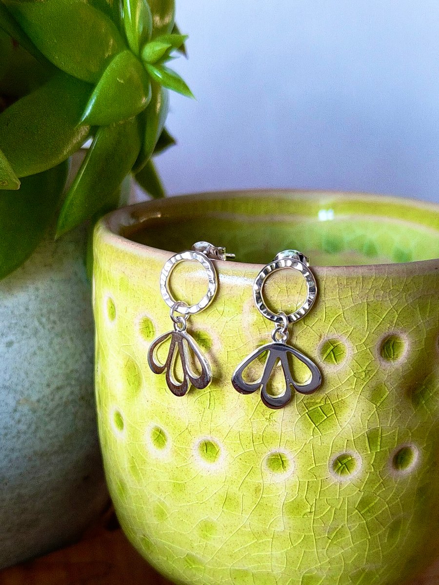 Blooming Flower Sterling Silver Earrings on Hammer Textured Circle Studs