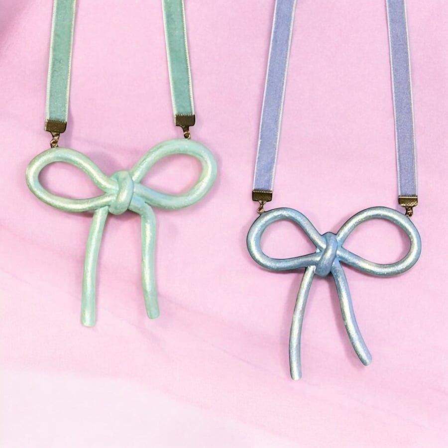 Handmade Pastel Bow Necklace – Coquette-Inspired Jewellery on Velvet Ribbon