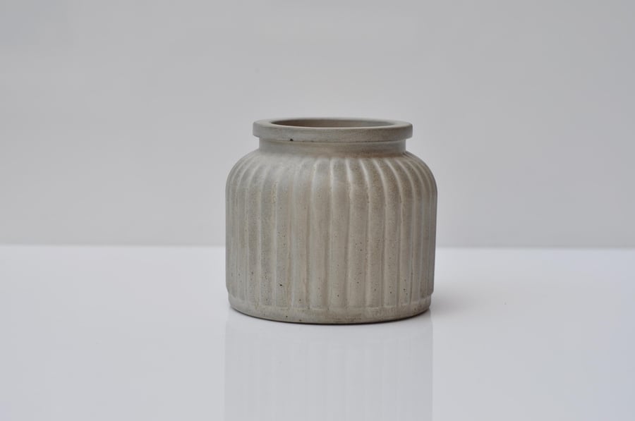 Medium Concrete Pot Cement Pen Holder Ribbed Brush Cup Dry Flower Vase Modern Mi