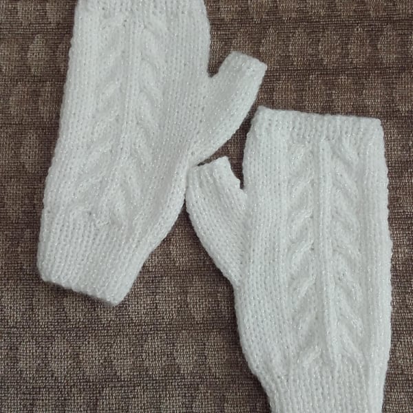 White fingerless gloves