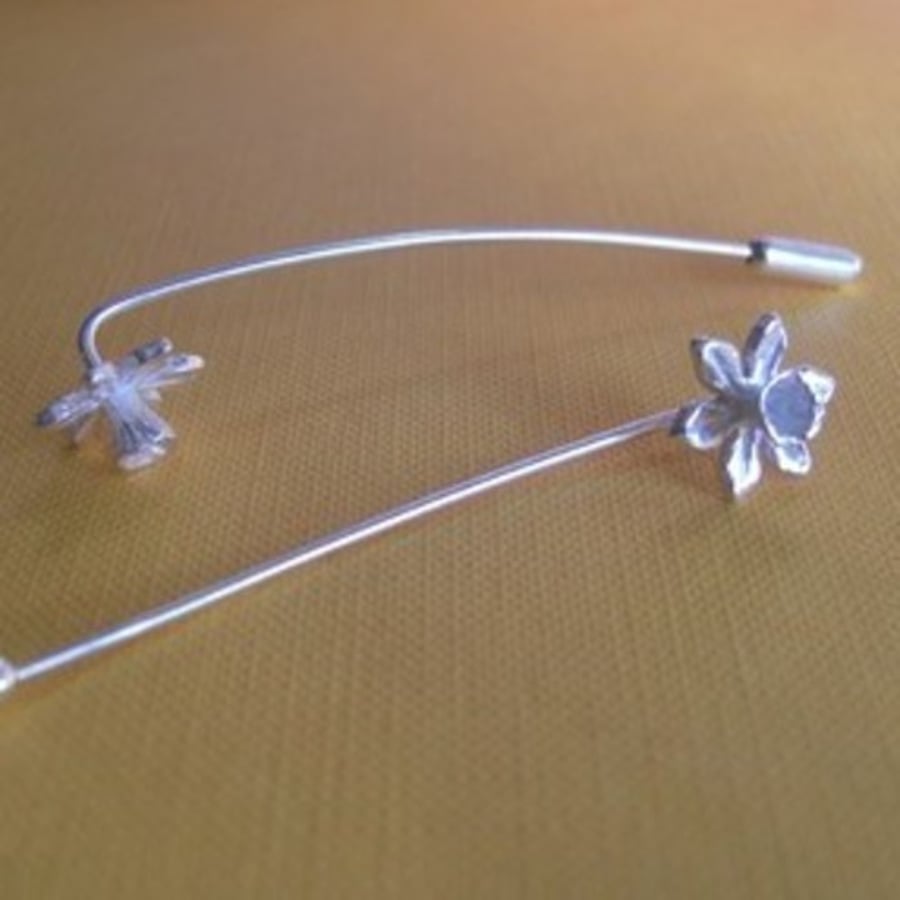 Silver Daffodil Brooch Pin