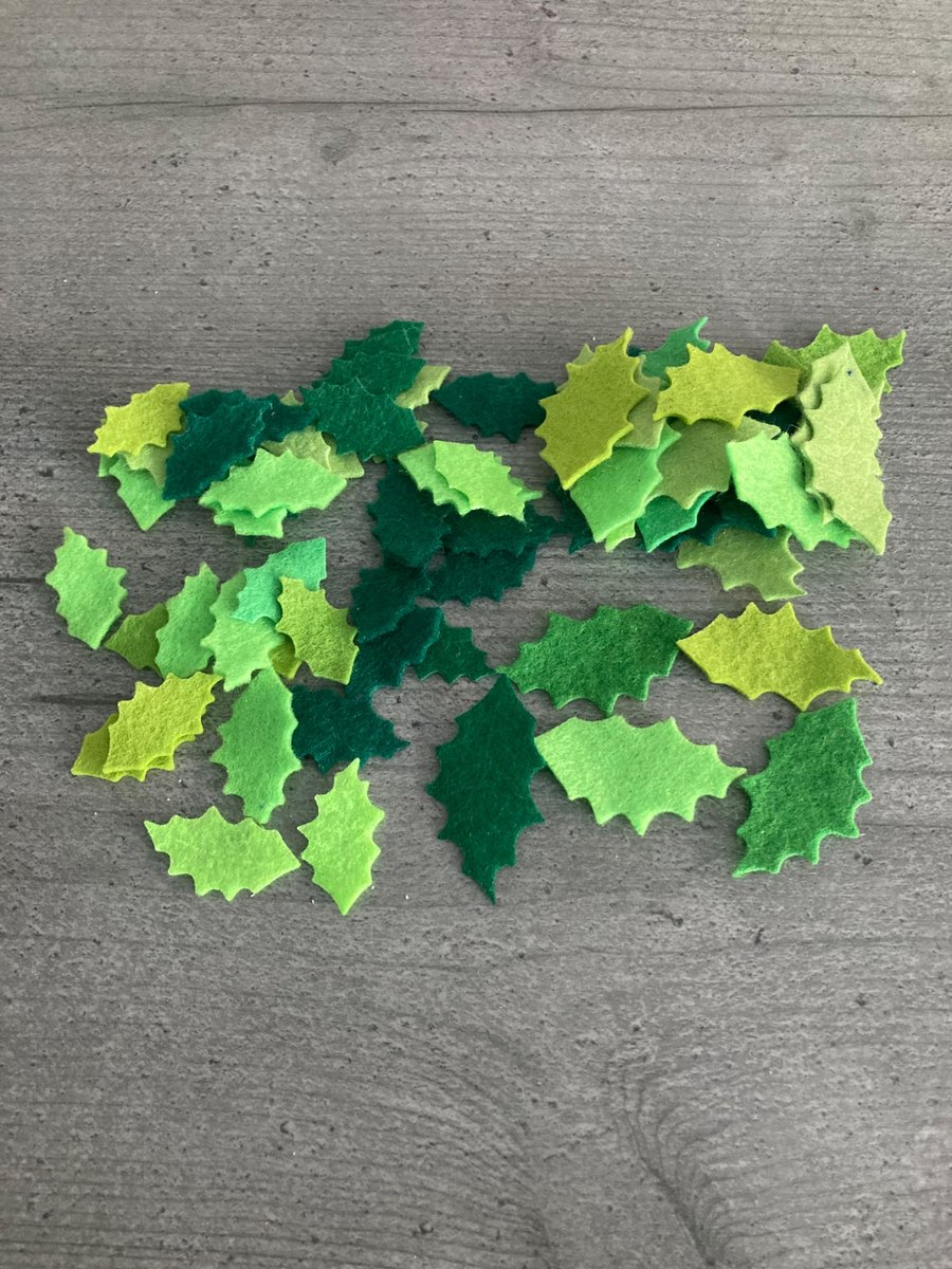 Green Felt  cut leaves (70) embellishments 