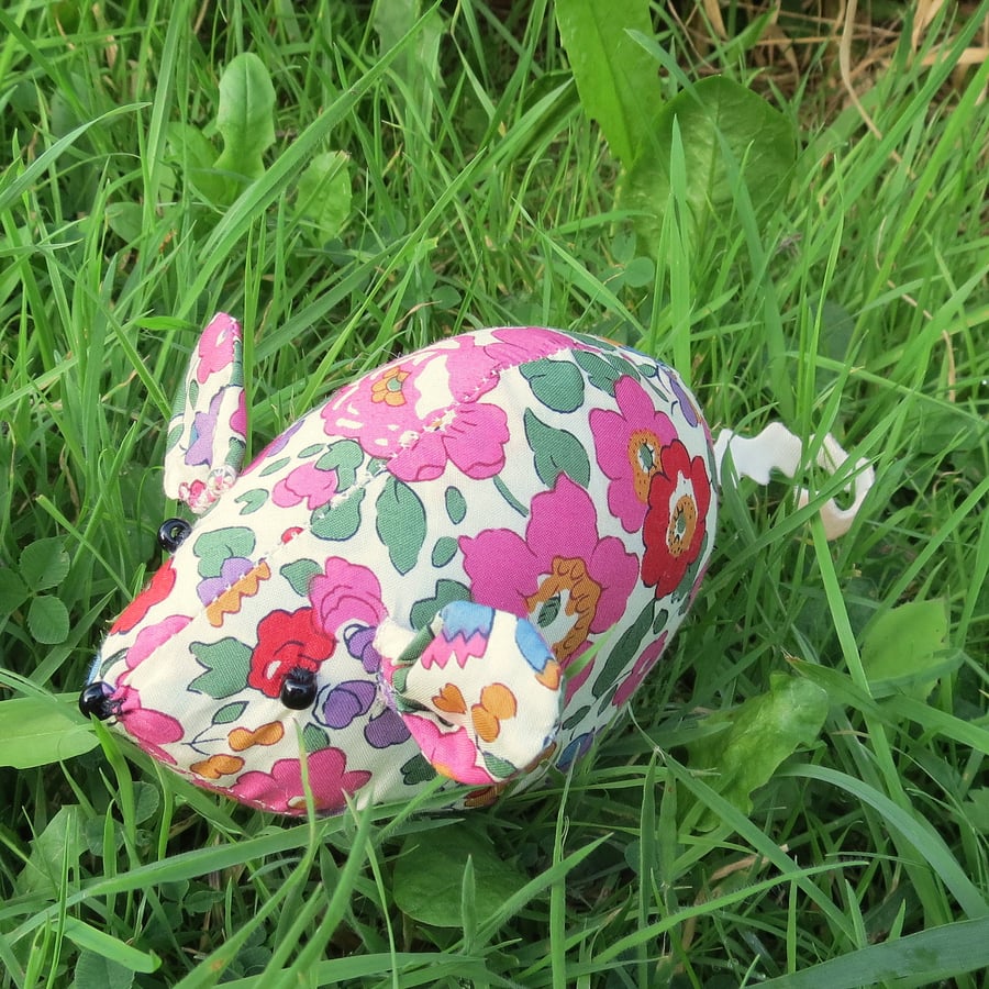 Mouse pin cushion.  A field mouse pin cushion made from Liberty Lawn.