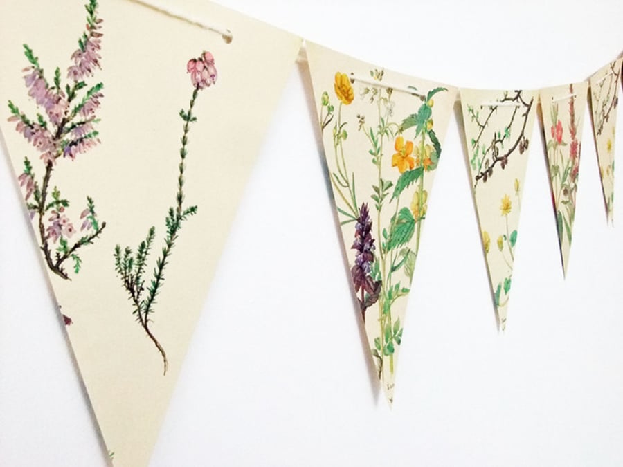 Paper bunting