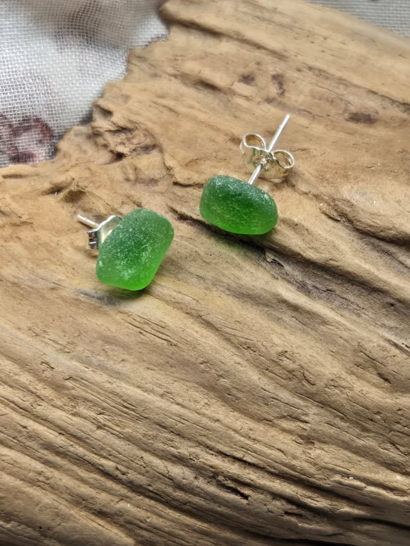 Green sea glass earrings, small sea glass earrings, seaglass stud earrings, 