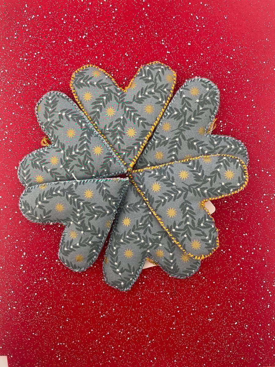 Mistletoe & Star Heart Christmas Tree Decorations