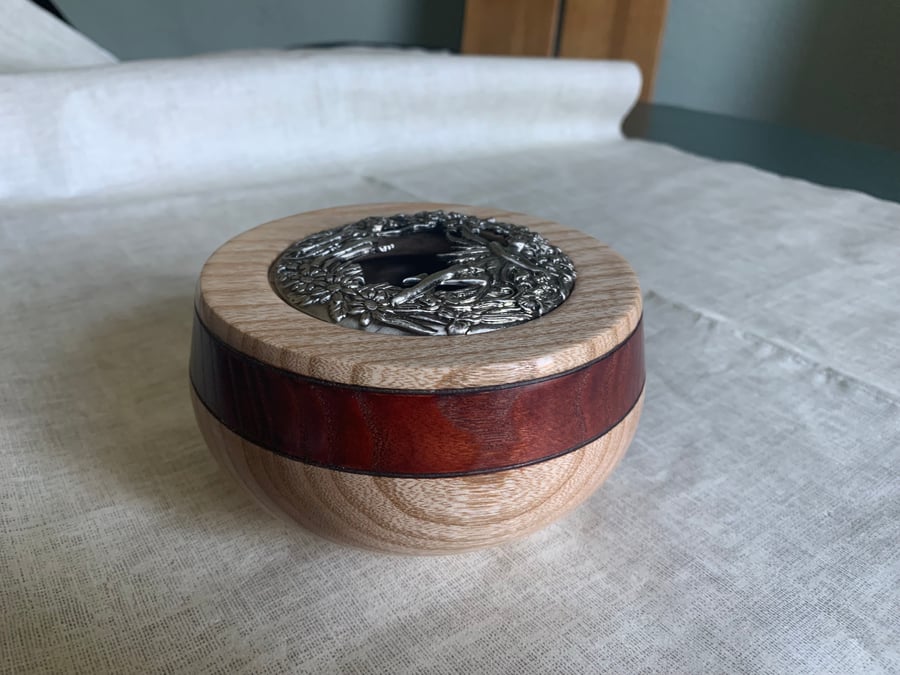 Pot Pourri in Ash hardwood with a Ruby coloured accent band.