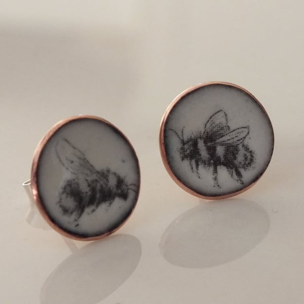 Enamelled bee post earrings
