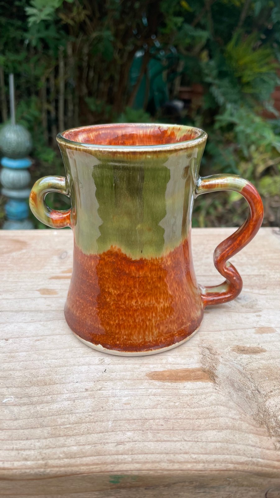 DigniTEA weighted flared base Made With Mud