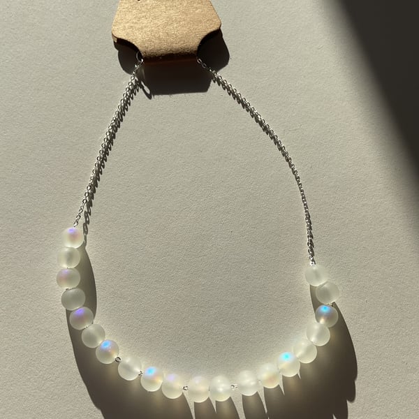 Gorgeous shiny beaded necklace