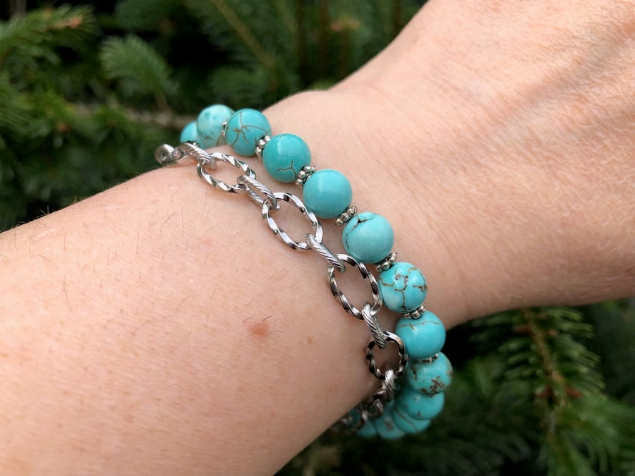 Turquoise Beaded Bracelet With Chunky Chain. Gemstone. Silver Plated. Bohemian. 