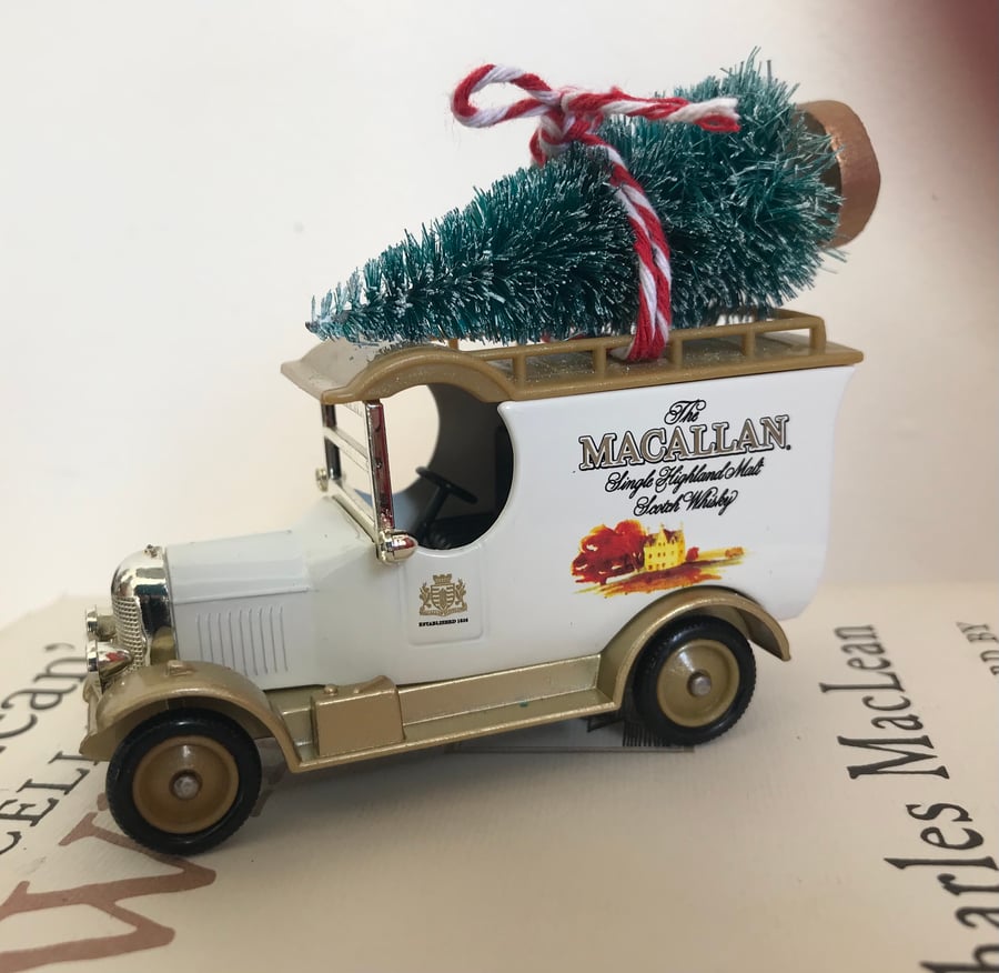 Vintage WHISKY  MCALLAN die cast CHRISTMAS decoration