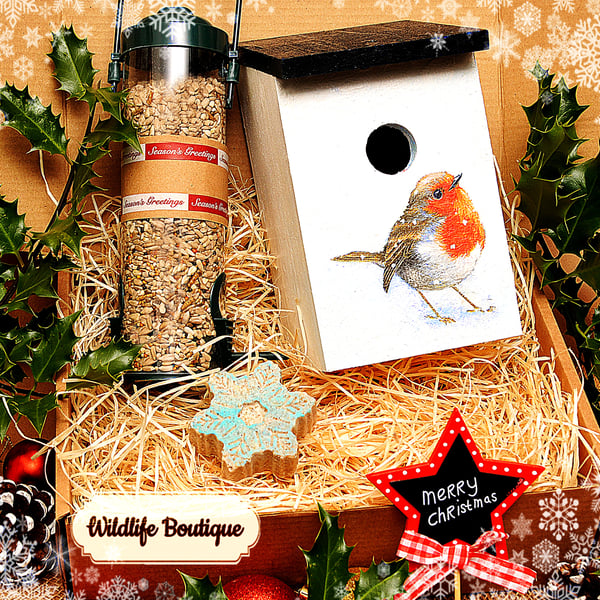 Christmas Robin decoupage Bird nesting box Christmas gift with seed & suet star