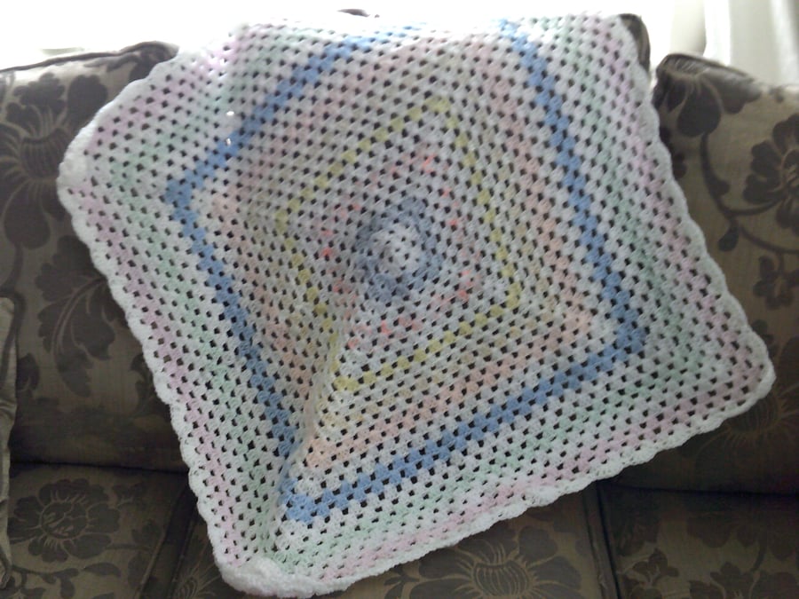 Pastel Shades Vintage Style Lap Blanket