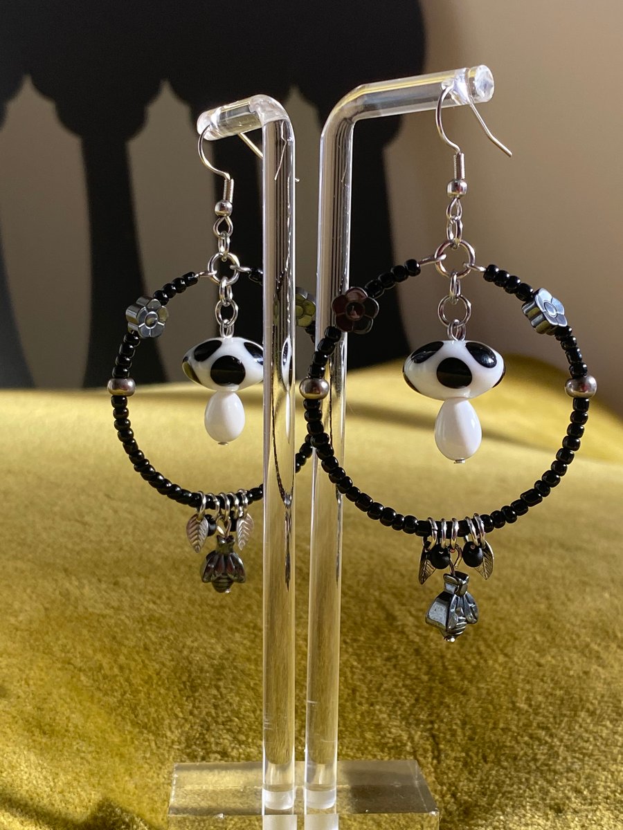 Ingrid - Cottage Goth Mushroom Earrings 