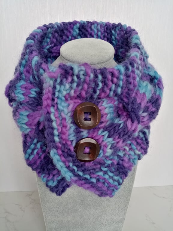 Cable knit neck warmer in purple 100% pure wool