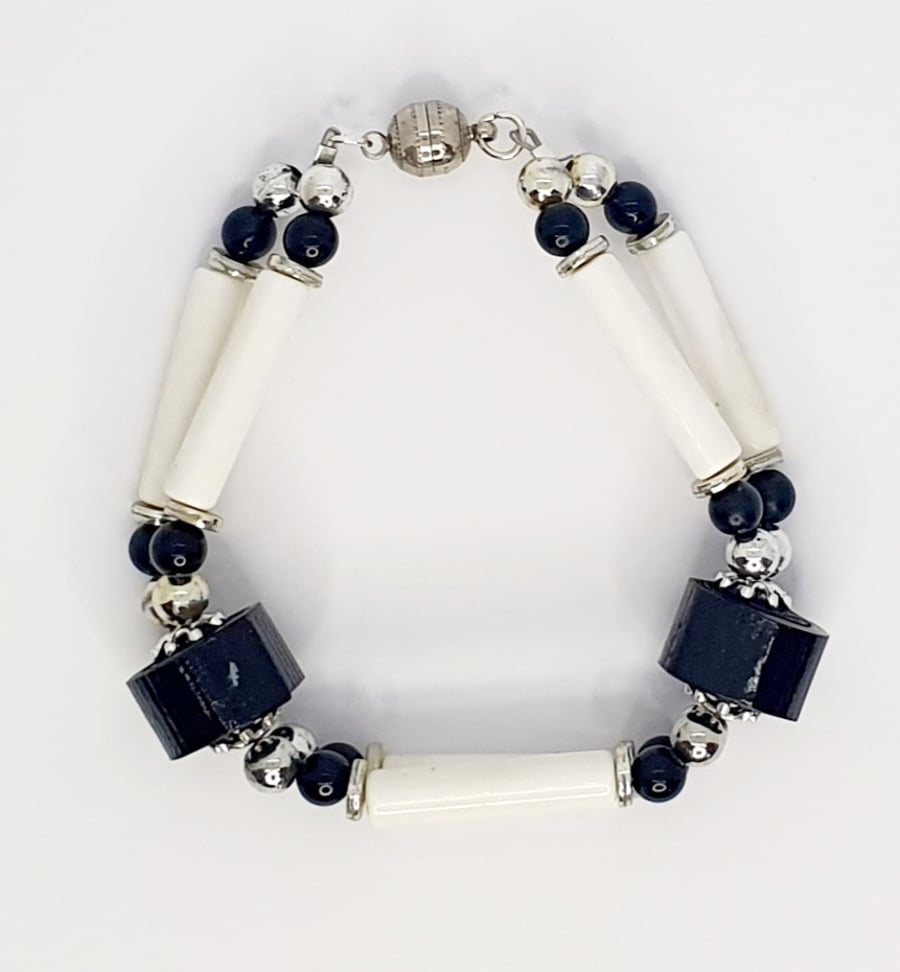 One of a kind Black and white bracelet with magnetic clasp