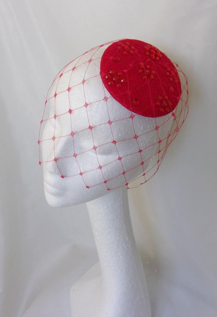 Scarlet Red Vintage Style Crystal Studded Veiled Lace Headpiece Fascinator
