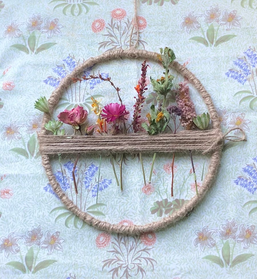 Dried Flower Hoop Wreath. Handmade. 20cm Diameter. 