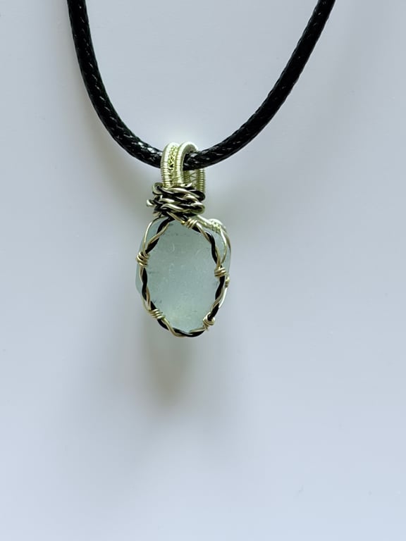 Scottish sea glass Pendant - Made in Scotland - Unique handmade - Gift for her 