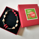 Graphic bead bracelet 
