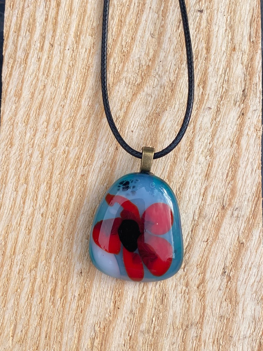 Poppy Fused Glass Pendant 