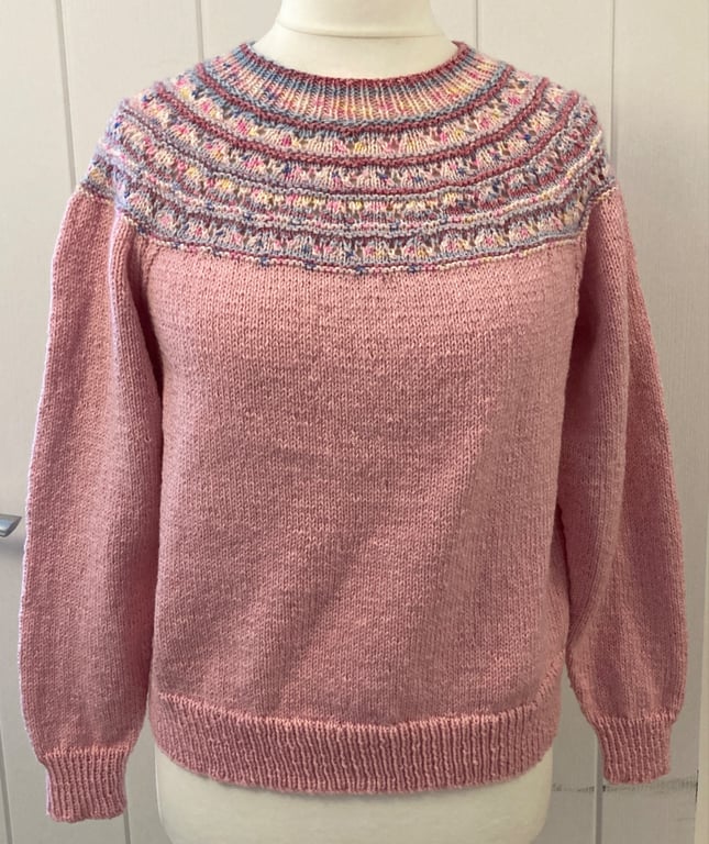 Hand knitted Wool Cotton Acrylic Pink jumper size L bust 40