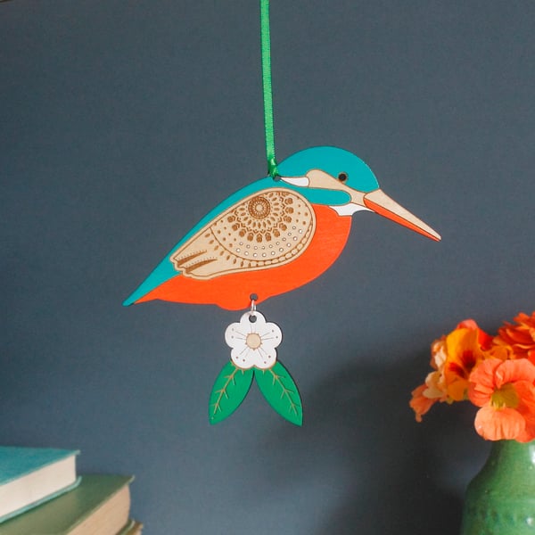 Kingfisher Wooden Hanging Bird Decoration - Hand Painted