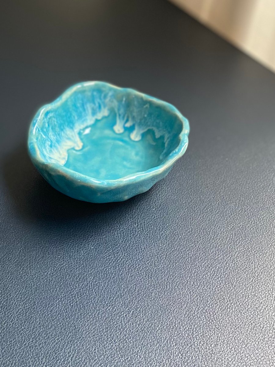 Ceramic dish 