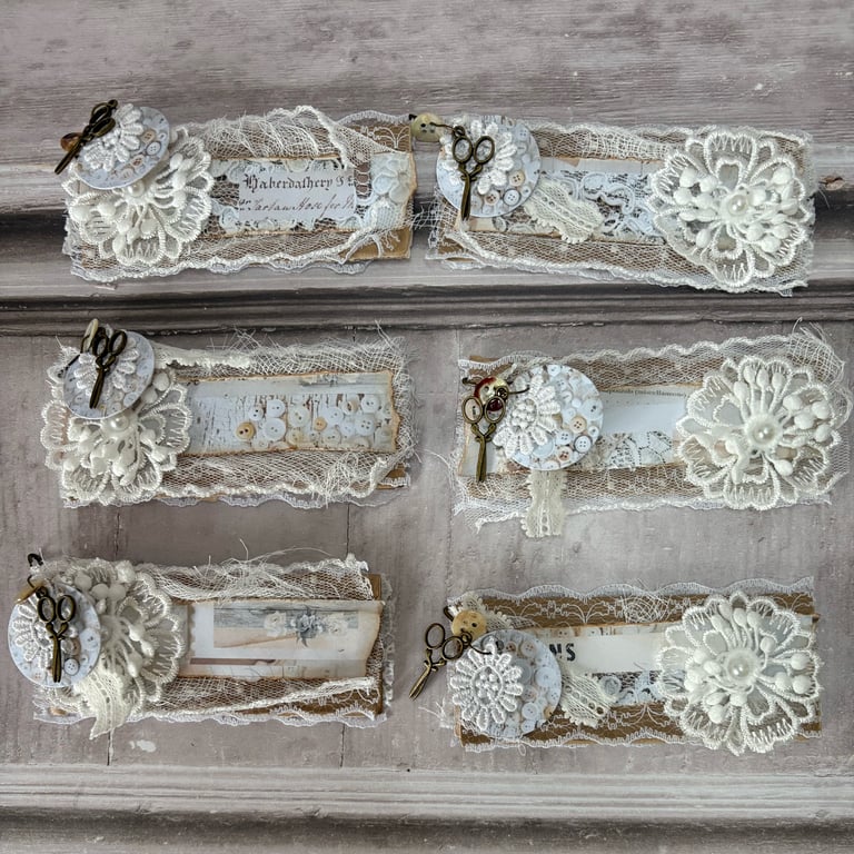 Page Edgers in a Shabby Style by Carolee Crafts CS 0005