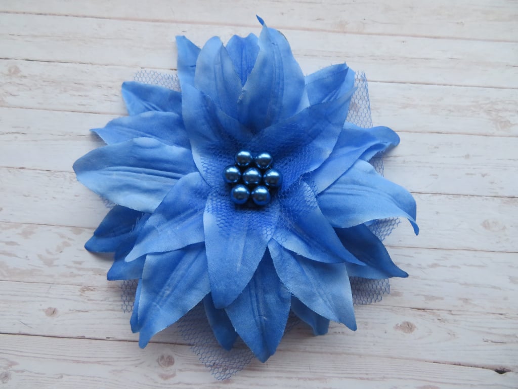 Pale Sapphire Hyacinth Blue Lily Flower Vintage Rockabilly Hair Clip 