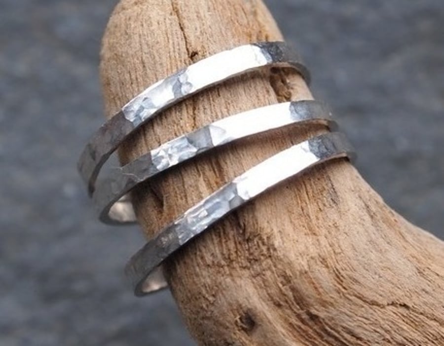 Hammered Sterling silver slim ring, silver band