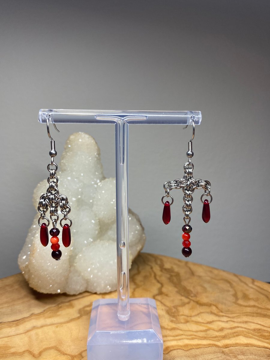 Renata - Gothic Mismatch Earrings 