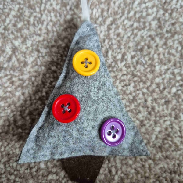 Hand sewn felt christmas tree