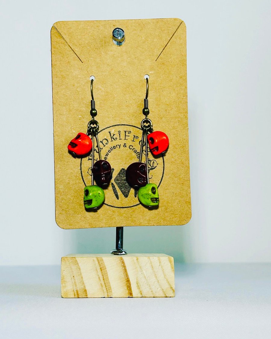 Skull earrings