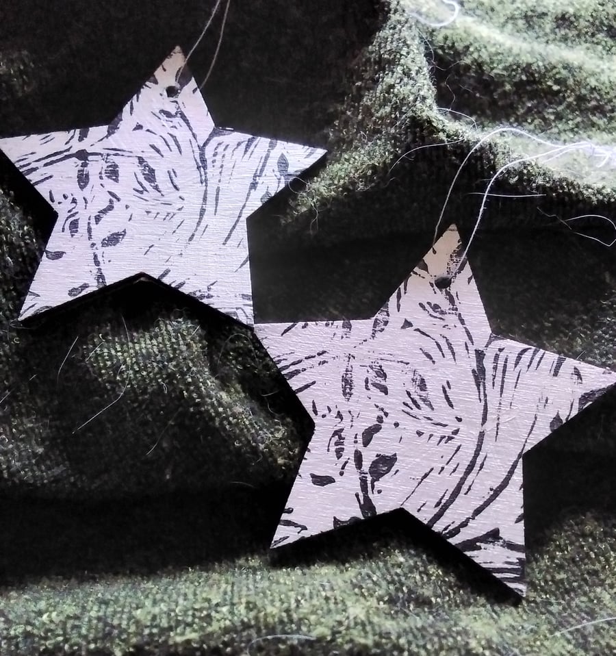 2 Silver and Black Wooden Star Decorations 