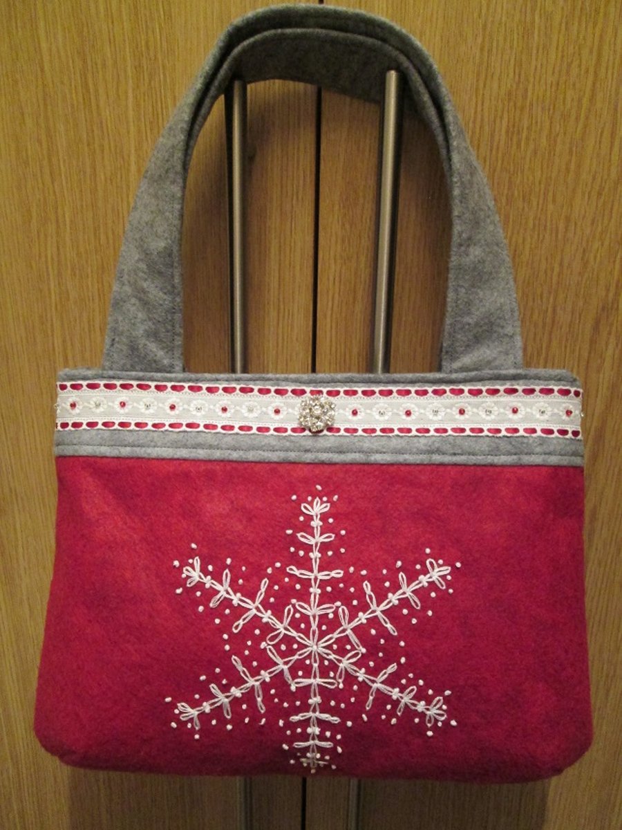 SALE - Christmas Handbag - Wool Felt Snowflake