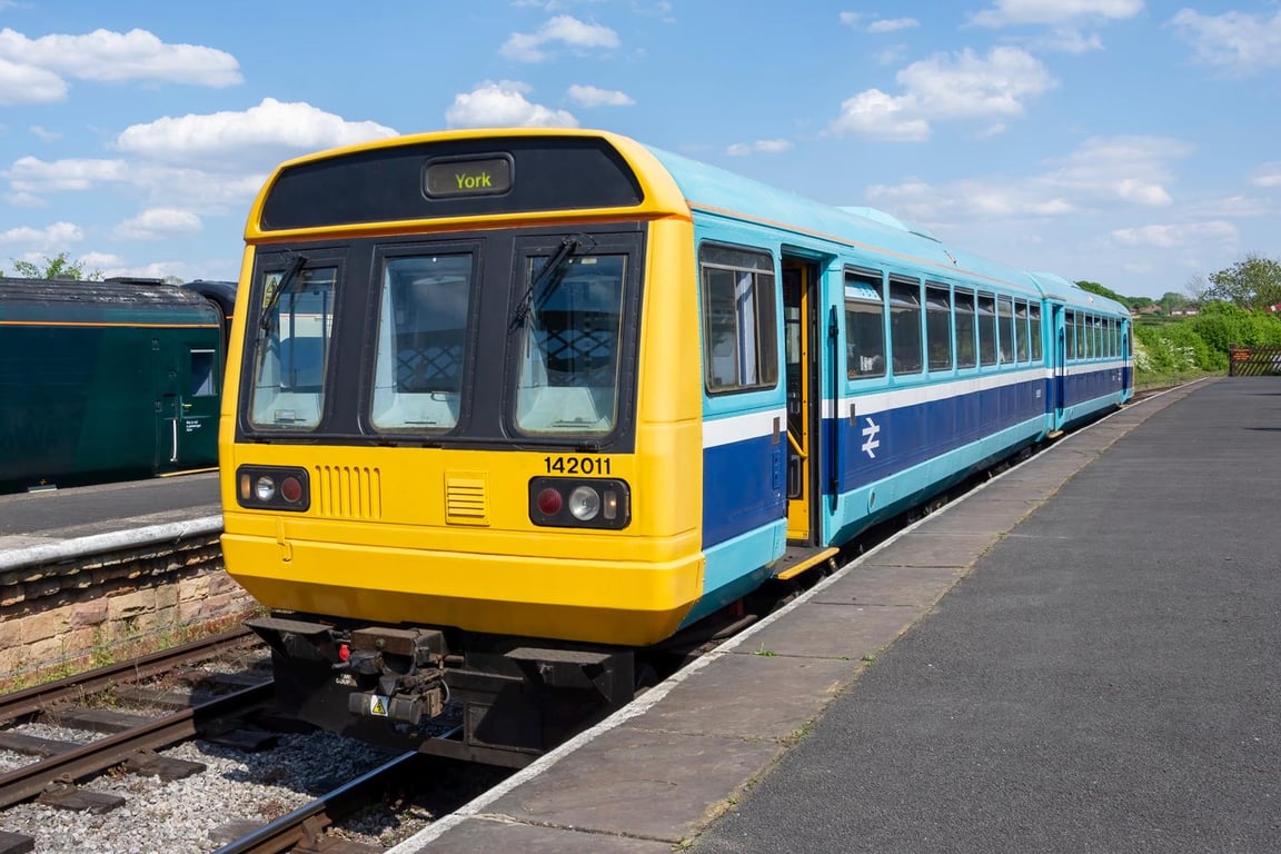 DMU 142011 at Swanwick print