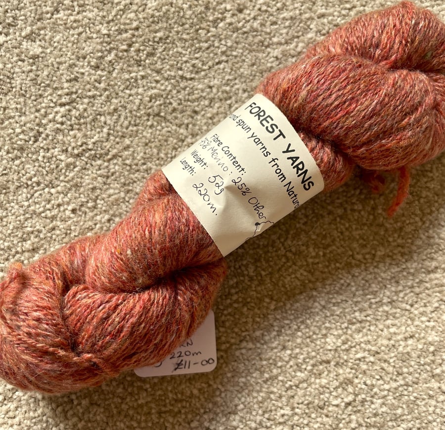 HANDSPUN MERINO BLEND YARN, HAND DYED, 52g